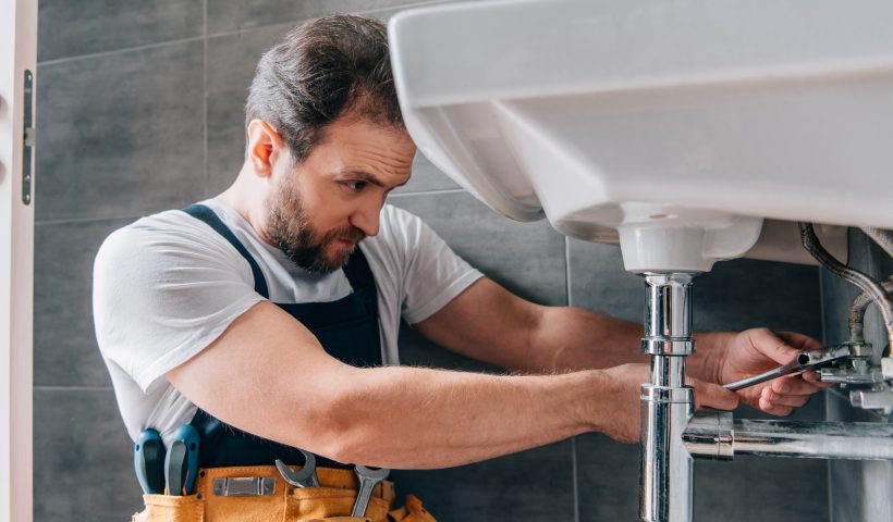 Tips For Dealing With Plumbers in Gilbert AZ